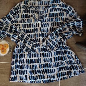 kék színekben pompázó blúz l méret