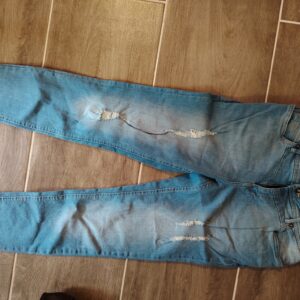 bodyflirt tépett fazonú farmer nadrág m méret