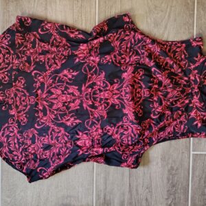 next piros motívummal fekete ujjatlan felső xl méret