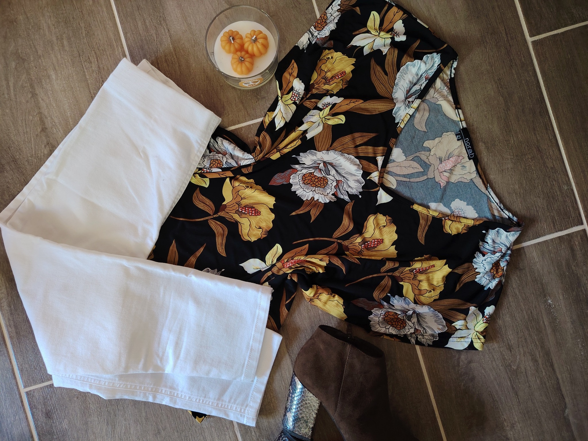 nora felső xl méret